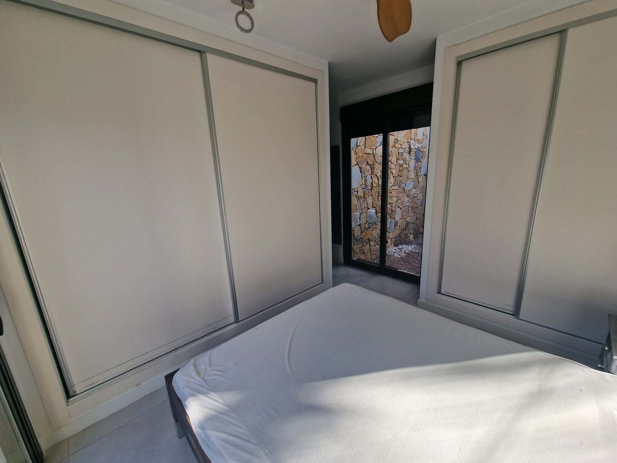 For sale - 2 Bedroom 1 Bathroom House - Detached Villa in Orihuela - Orihuela Centro  - Alicante