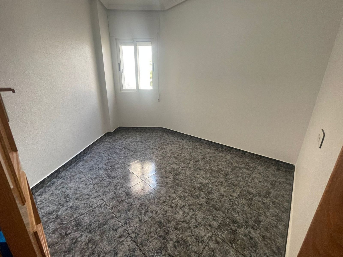 For sale - 4 Bedroom 2 Bathroom House - Semi-Detached House in San Pedro del Pinatar - Lo Pagan  - Murcia