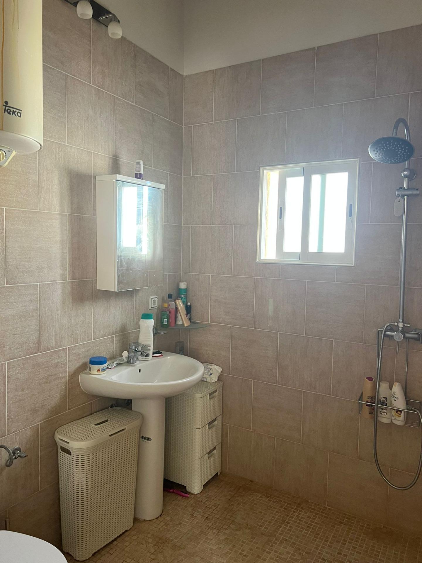 For sale - 5 Bedroom 3 Bathroom Villa in Almoradi - Almoradí  - Alicante