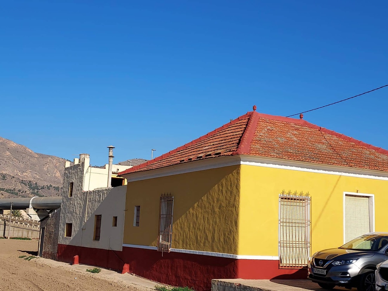 For sale - 4 Bedroom 1 Bathroom Country House in Orihuela - Desamparados  - Alicante