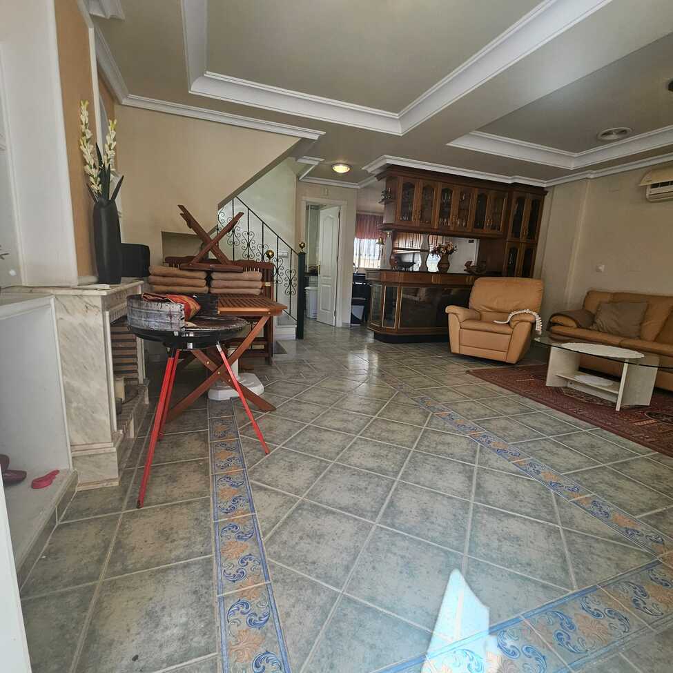 For sale - 3 Bedroom 2 Bathroom Villa in Guardamar del Segura - Campomar  - Alicante