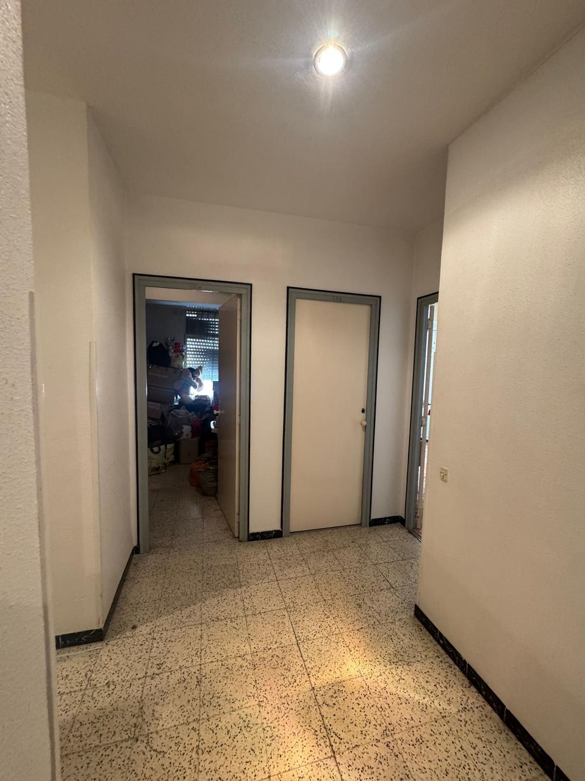 For sale - 5 Bedroom 3 Bathroom Apartment in Guardamar del Segura - Guardamar  - Alicante