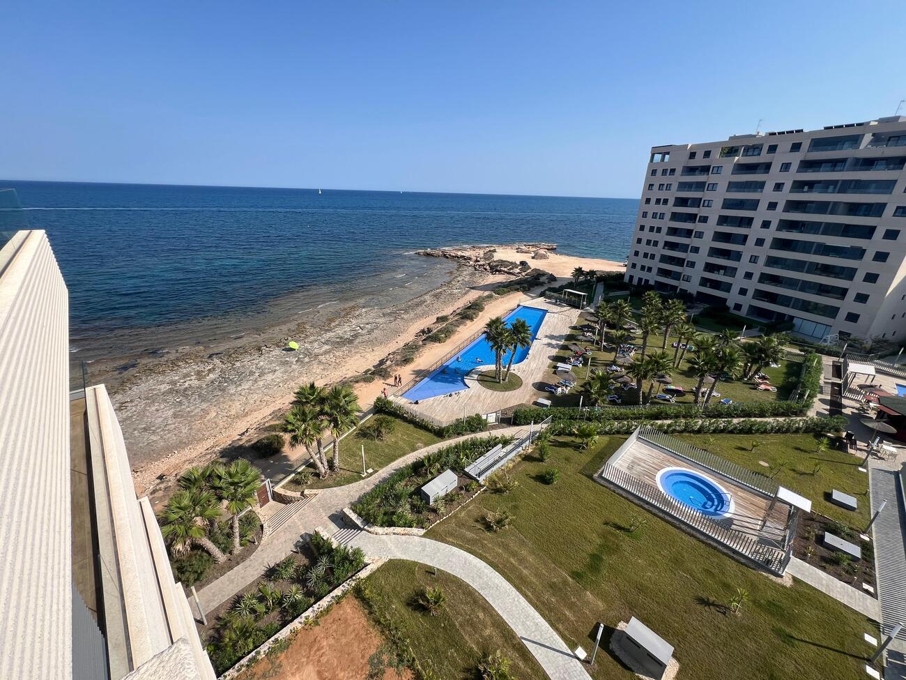 For sale - 2 Bedroom 2 Bathroom Apartment in Punta Prima - Orihuela Costa  - Alicante