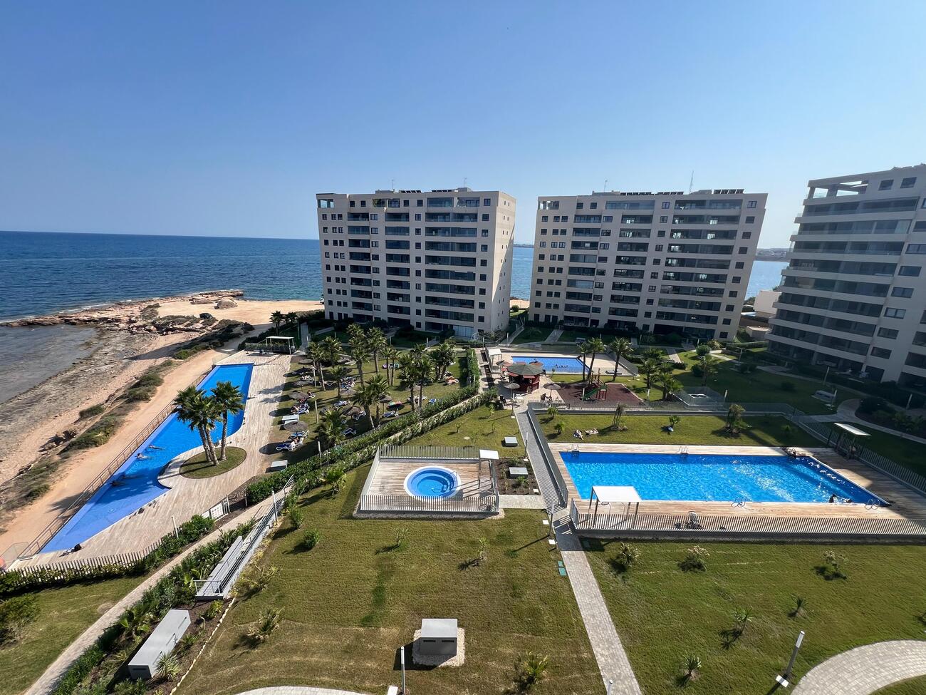 For sale - 2 Bedroom 2 Bathroom Apartment in Punta Prima - Orihuela Costa  - Alicante