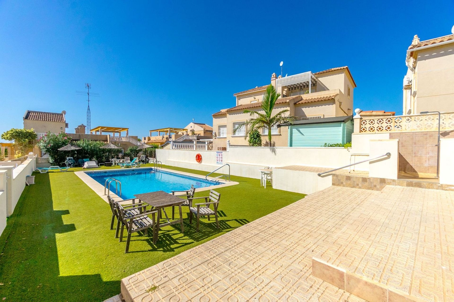 For sale - 3 Bedroom 2 Bathroom Villa in Orihuela Costa - Costa Blanca  - Alicante