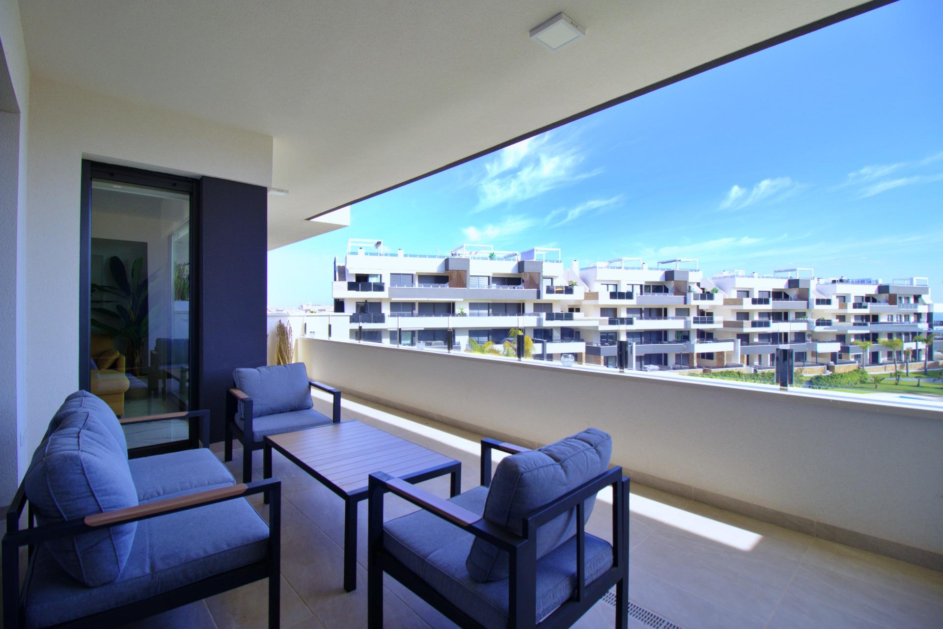 For sale - 2 Bedroom 2 Bathroom Apartment in Orihuela Costa - Punta Prima  - Alicante