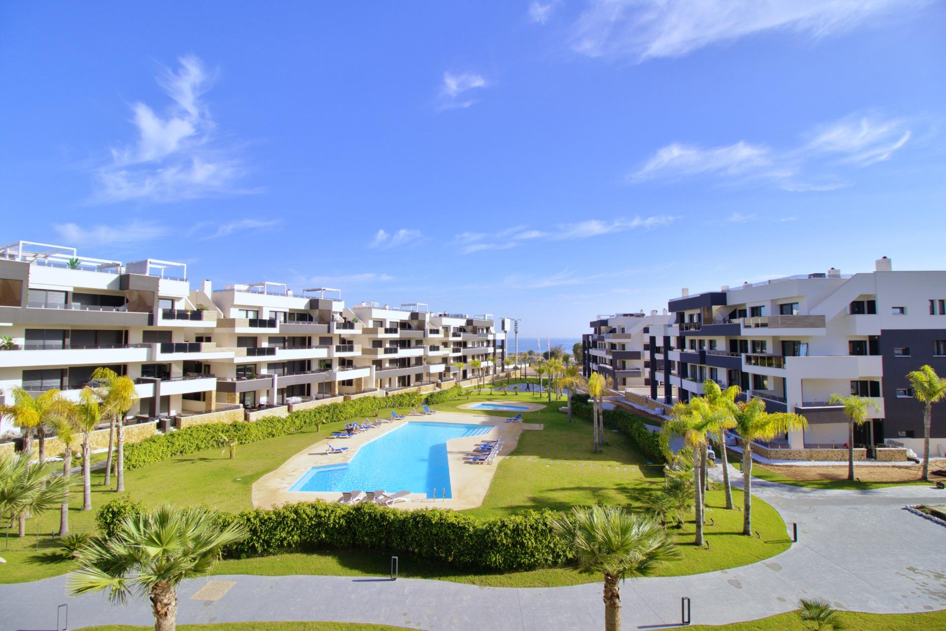 For sale - 2 Bedroom 2 Bathroom Apartment in Orihuela Costa - Punta Prima  - Alicante