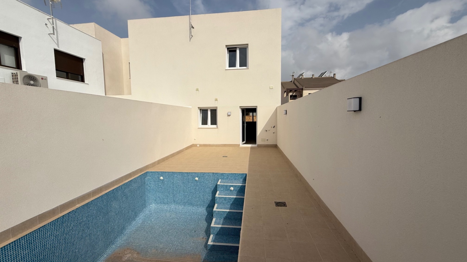 For sale - 3 Bedroom 2 Bathroom Duplex in Pilar de La Horadada - Costa Blanca  - Alicante
