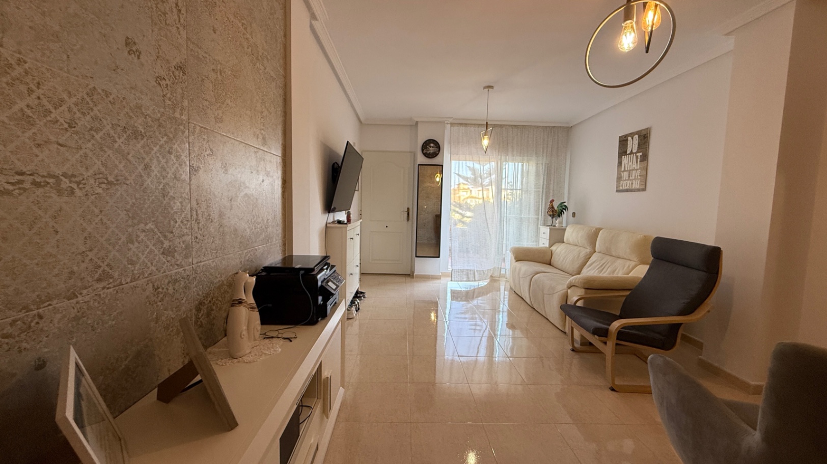 For sale - 2 Bedroom 1 Bathroom Apartment in Orihuela - Inland  - Alicante