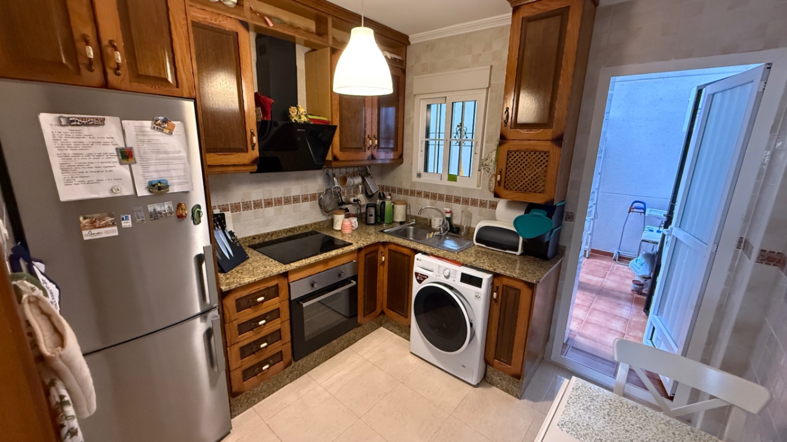 For sale - 2 Bedroom 1 Bathroom Apartment in Orihuela - Inland  - Alicante