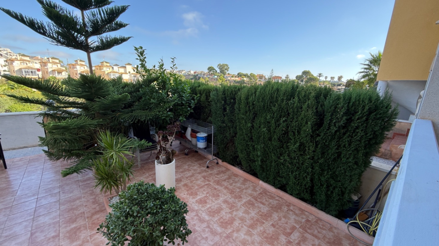 For sale - 2 Bedroom 1 Bathroom Apartment in Orihuela - Inland  - Alicante