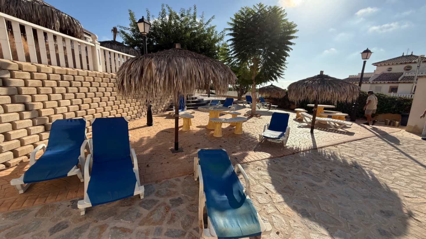 For sale - 2 Bedroom 1 Bathroom Apartment in Orihuela - Inland  - Alicante