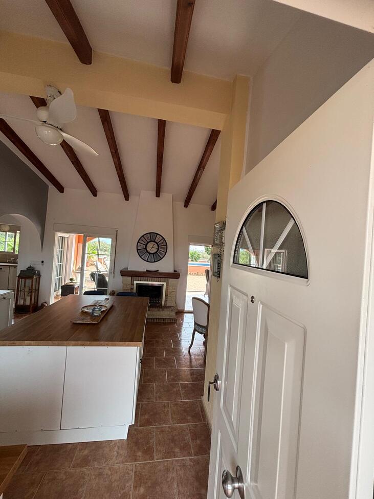 For sale - 3 Bedroom 2 Bathroom Country House in Dolores - Costa Blanca  - Alicante