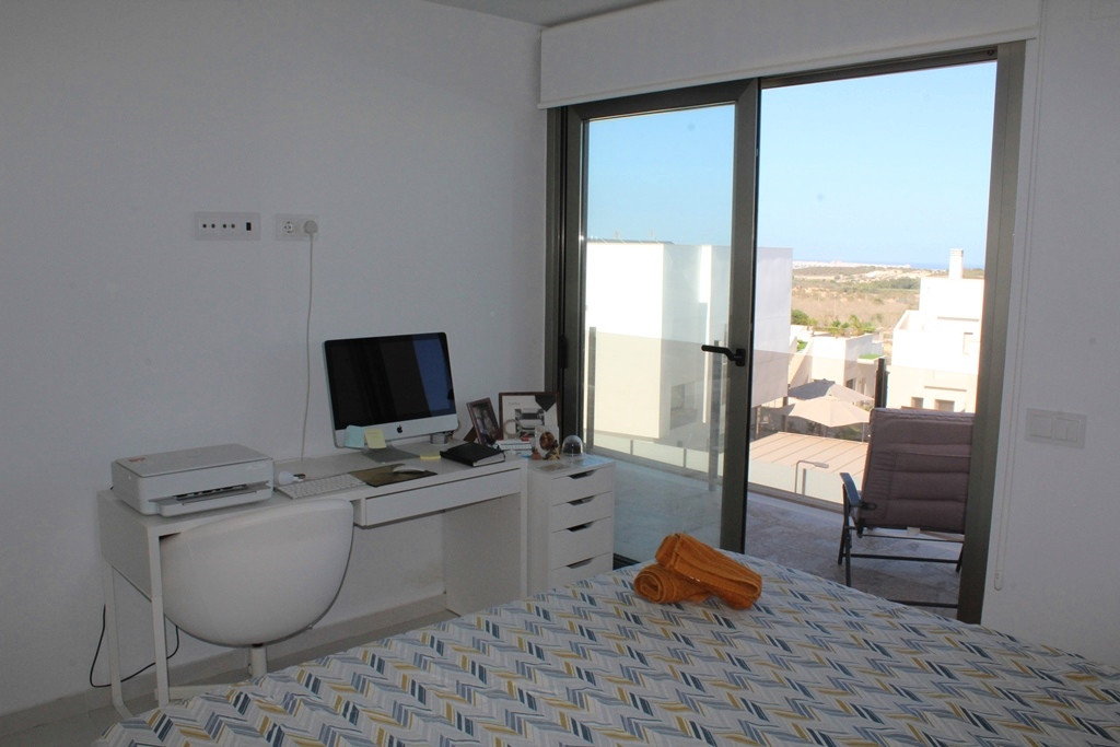 For sale - 3 Bedroom 3 Bathroom Villa in San Miguel de Salinas - Inland  - Alicante