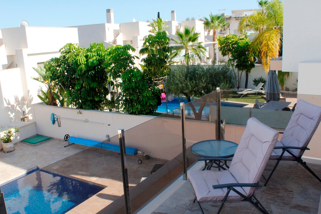 For sale - 3 Bedroom 3 Bathroom Villa in San Miguel de Salinas - Inland  - Alicante