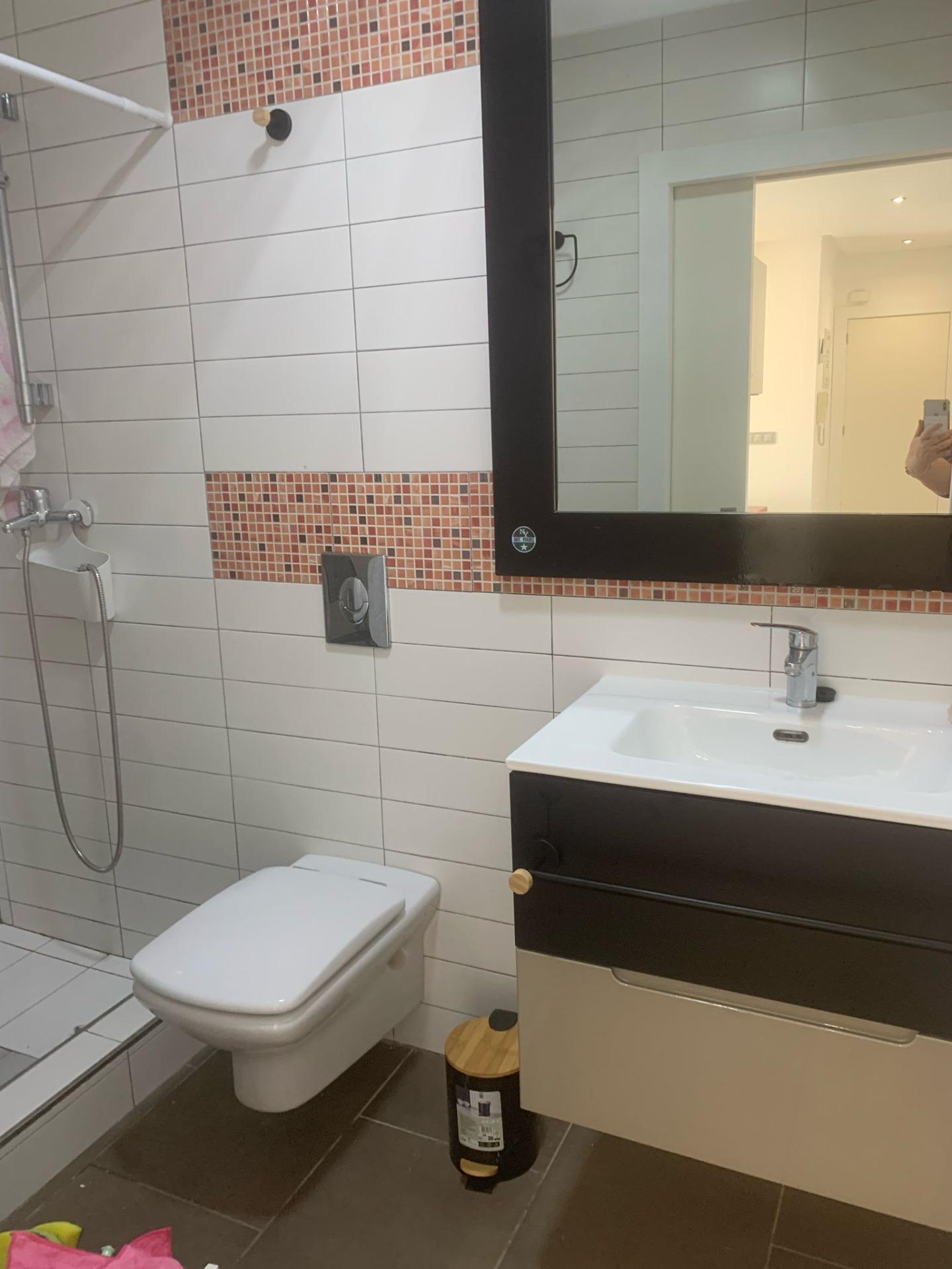 For sale - 2 Bedroom 1 Bathroom Apartment in Guardamar del Segura - Pueblo  - Alicante