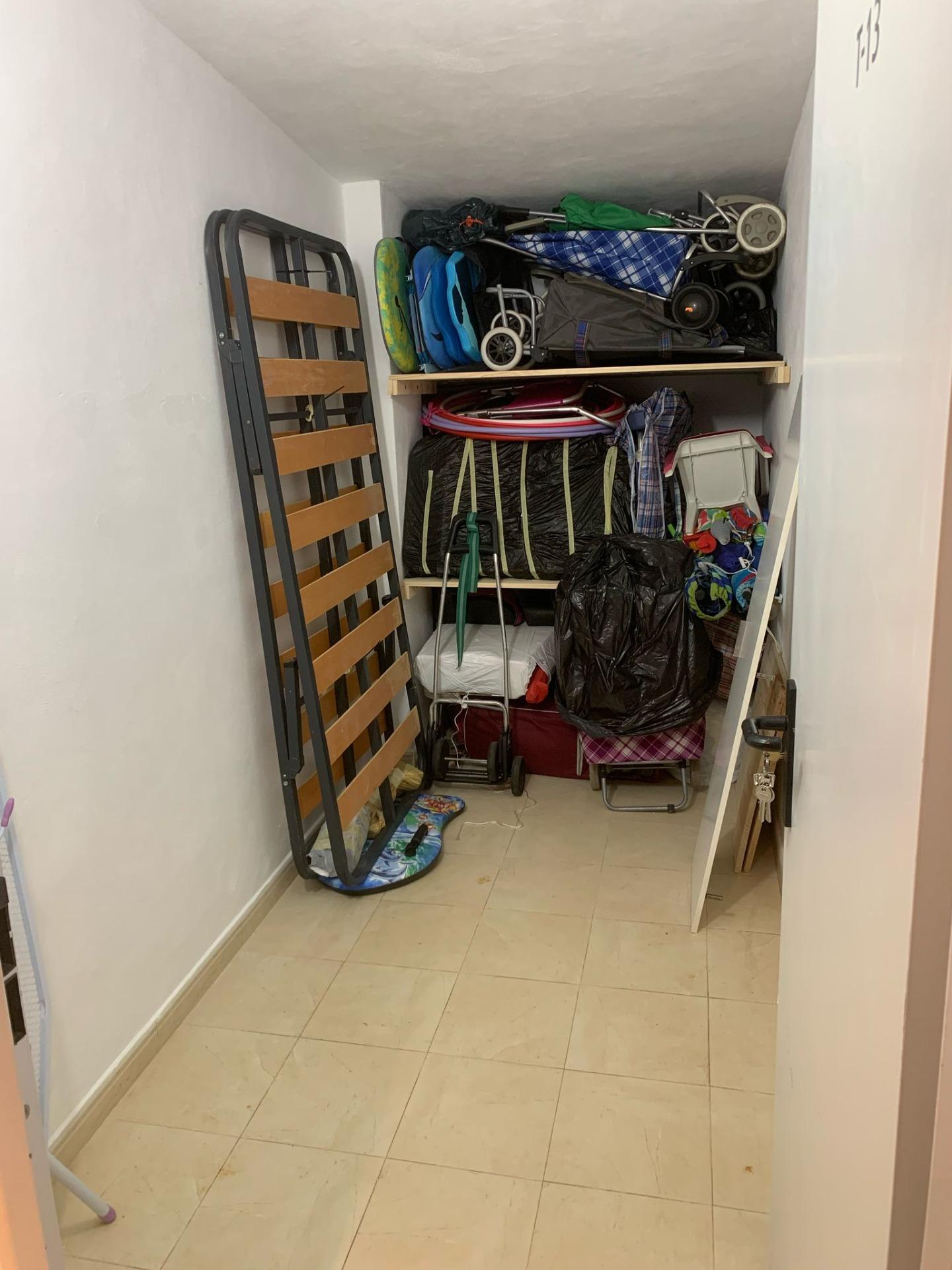 For sale - 2 Bedroom 1 Bathroom Apartment in Guardamar del Segura - Pueblo  - Alicante