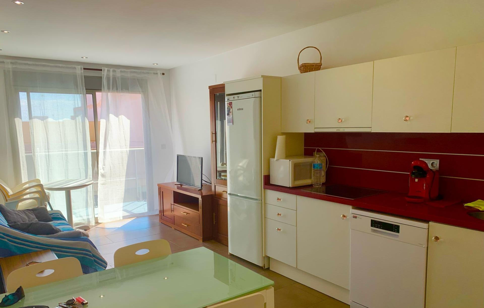 For sale - 2 Bedroom 1 Bathroom Apartment in Guardamar del Segura - Pueblo  - Alicante