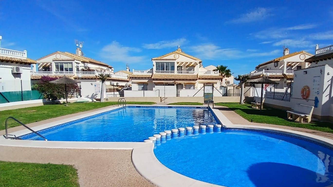 For sale - 3 Bedroom 2 Bathroom Duplex in Orihuela - Urbanización Perla Del Mar  - Alicante