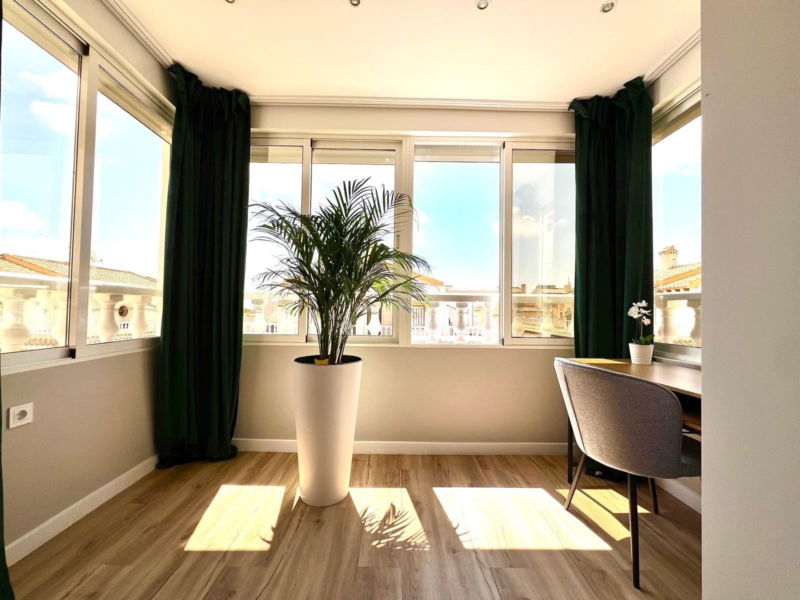For sale - 3 Bedroom 2 Bathroom Town House in Orihuela - Urbanización Perla Del Mar  - Alicante