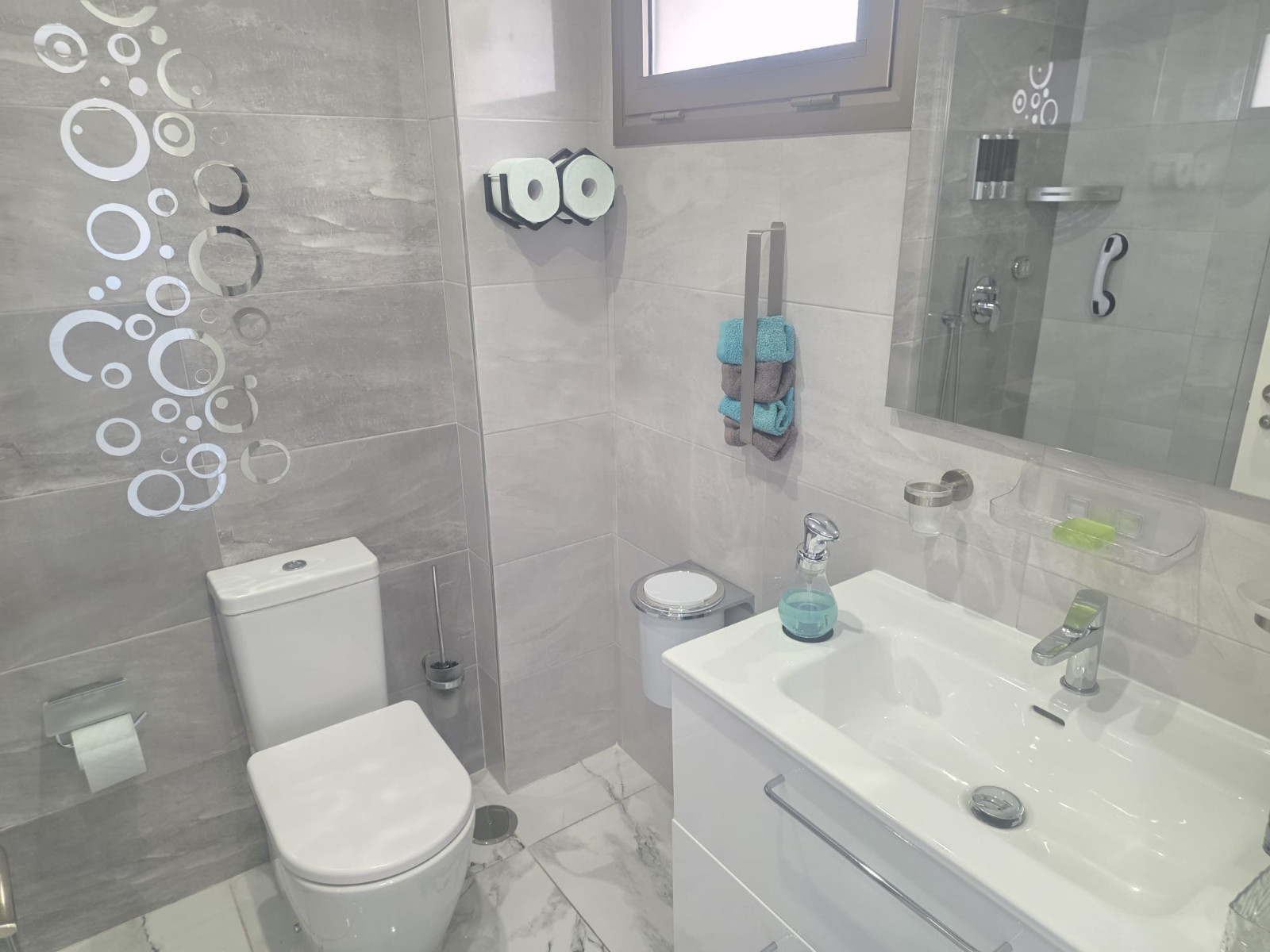 For sale - 2 Bedroom 2 Bathroom Apartment in Villamartin - Costa Blanca  - Alicante