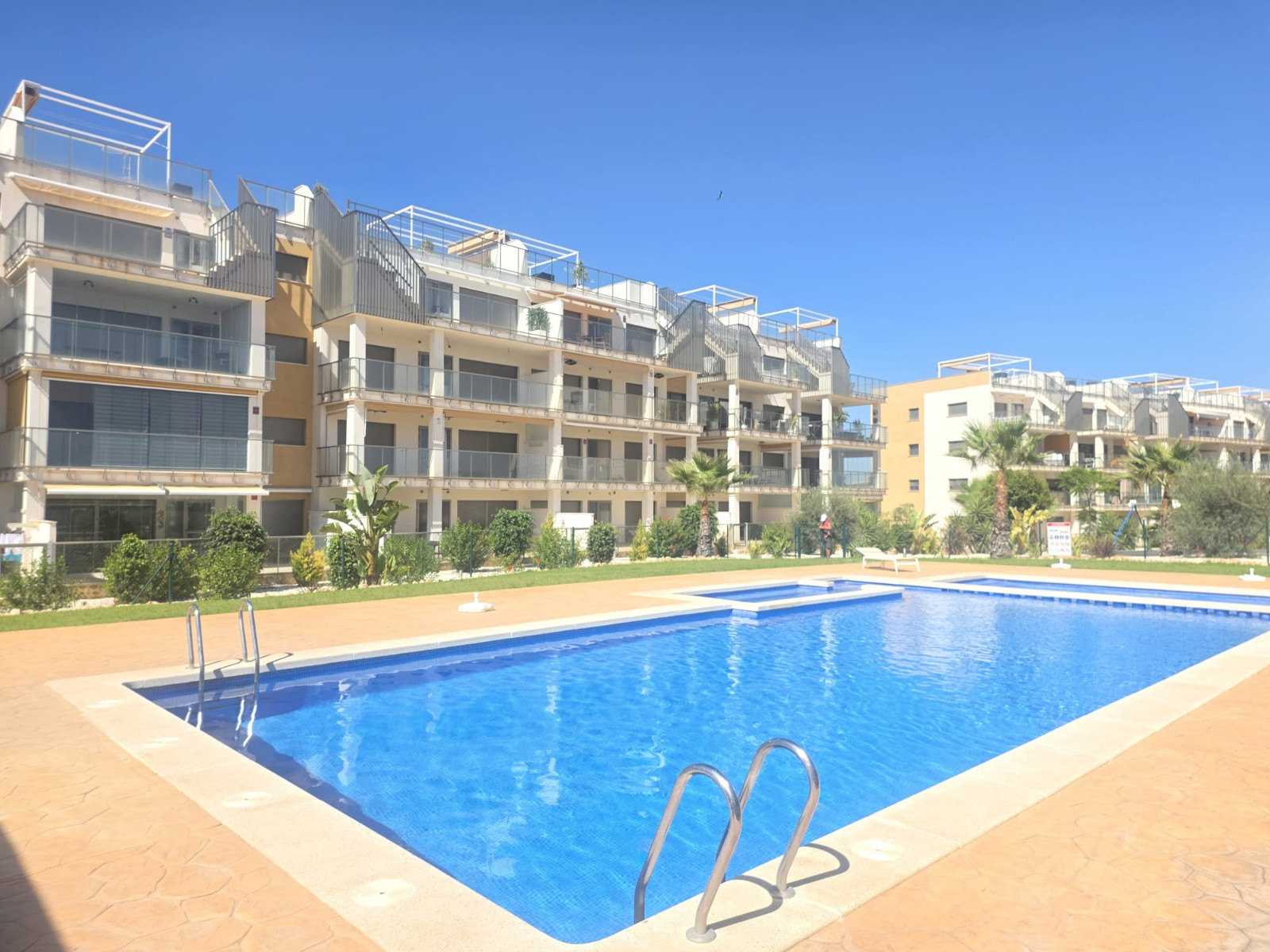For sale - 2 Bedroom 2 Bathroom Apartment in Villamartin - Costa Blanca  - Alicante