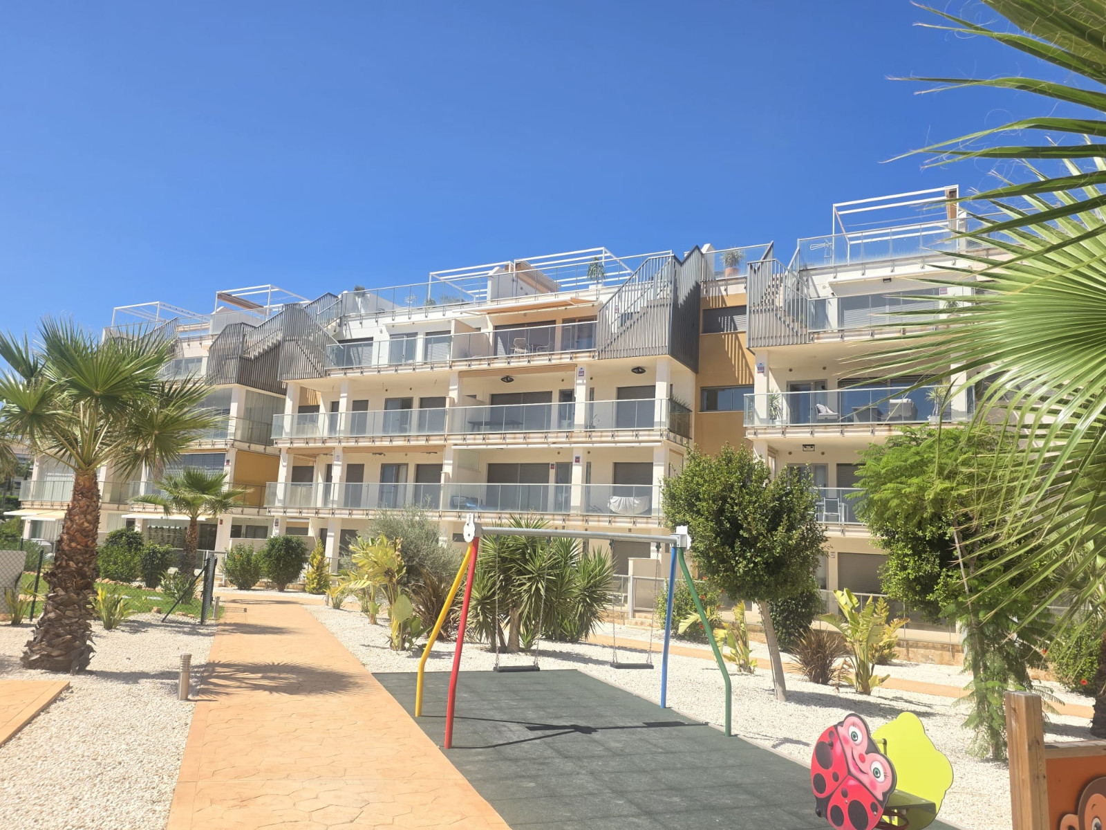 For sale - 2 Bedroom 2 Bathroom Apartment in Villamartin - Costa Blanca  - Alicante