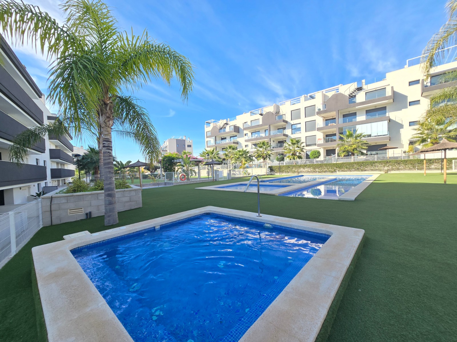 For sale - 2 Bedroom 2 Bathroom Apartment in Orihuela Costa - Costa Blanca  - Alicante