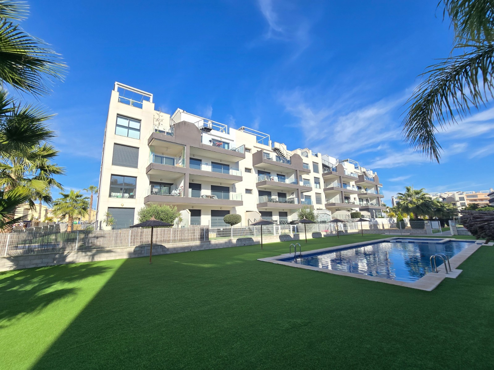 For sale - 2 Bedroom 2 Bathroom Apartment in Orihuela Costa - Costa Blanca  - Alicante