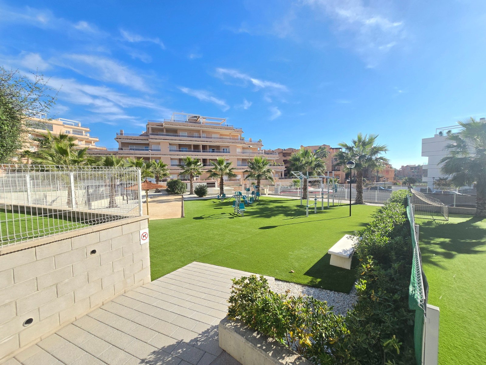 For sale - 2 Bedroom 2 Bathroom Apartment in Orihuela Costa - Costa Blanca  - Alicante