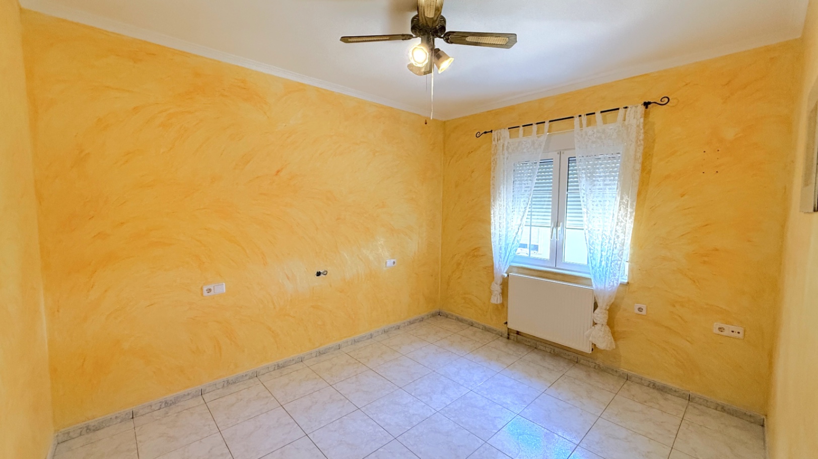 For sale - 4 Bedroom 3 Bathroom Villa in Pilar de La Horadada - Costa Blanca  - Alicante