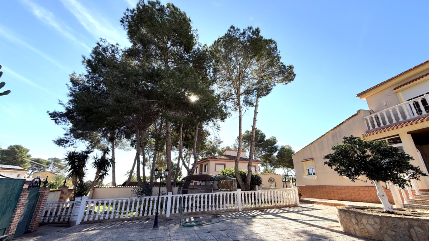 For sale - 4 Bedroom 3 Bathroom Villa in Pilar de La Horadada - Costa Blanca  - Alicante