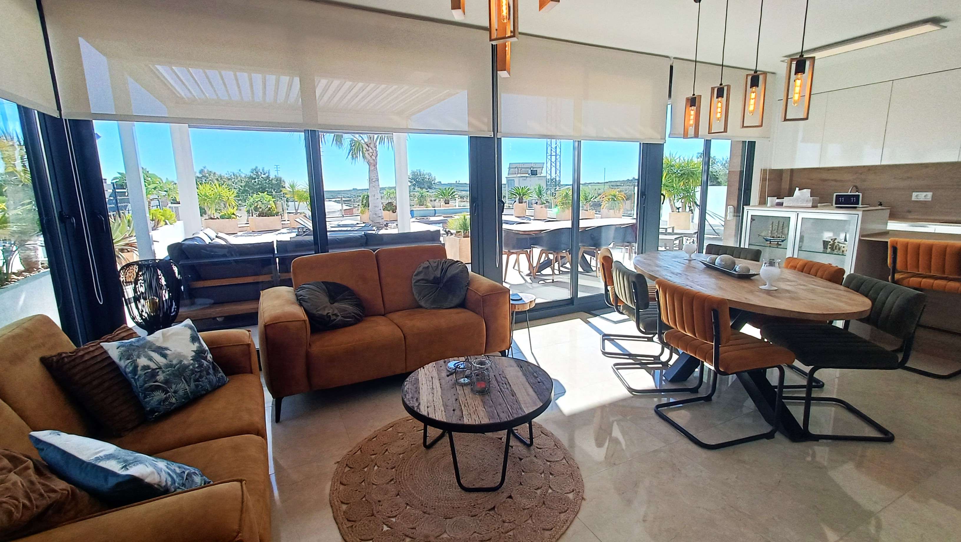 For sale - 3 Bedroom 3 Bathroom Villa in Algorfa - Inland  - Alicante