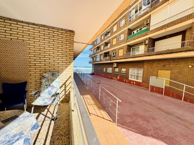 For sale - 3 Bedroom 2 Bathroom Apartment in La Mata - Costa Blanca  - Alicante