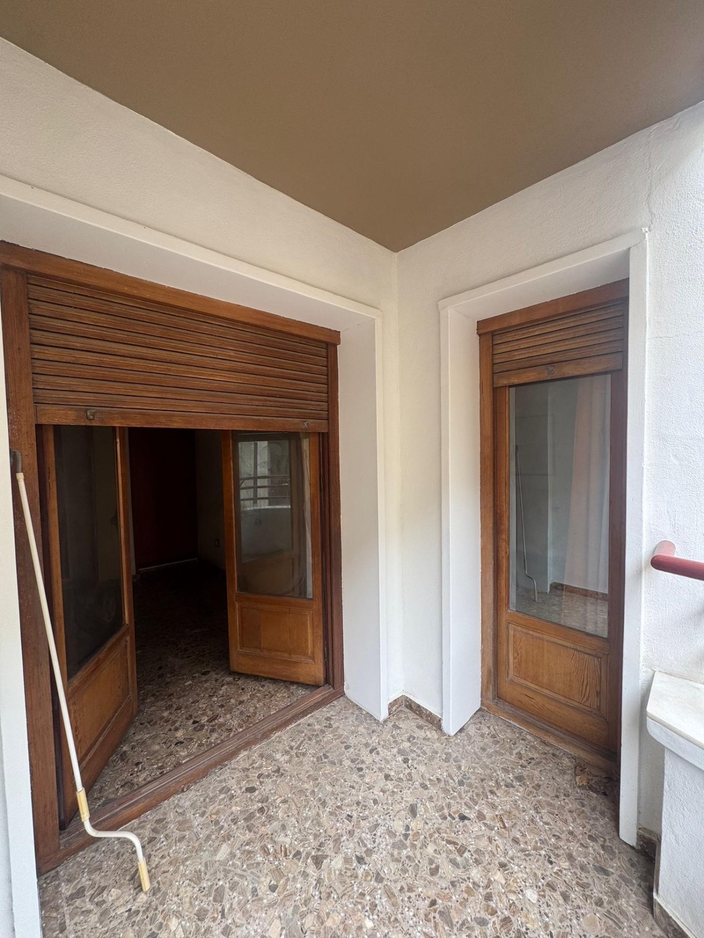 For sale - 3 Bedroom 2 Bathroom Apartment in Orihuela - Zona Centro  - Alicante