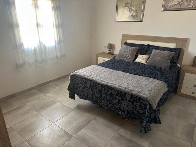 For sale - 5 Bedroom 3 Bathroom Finca in San Miguel de Salinas -  - Alicante