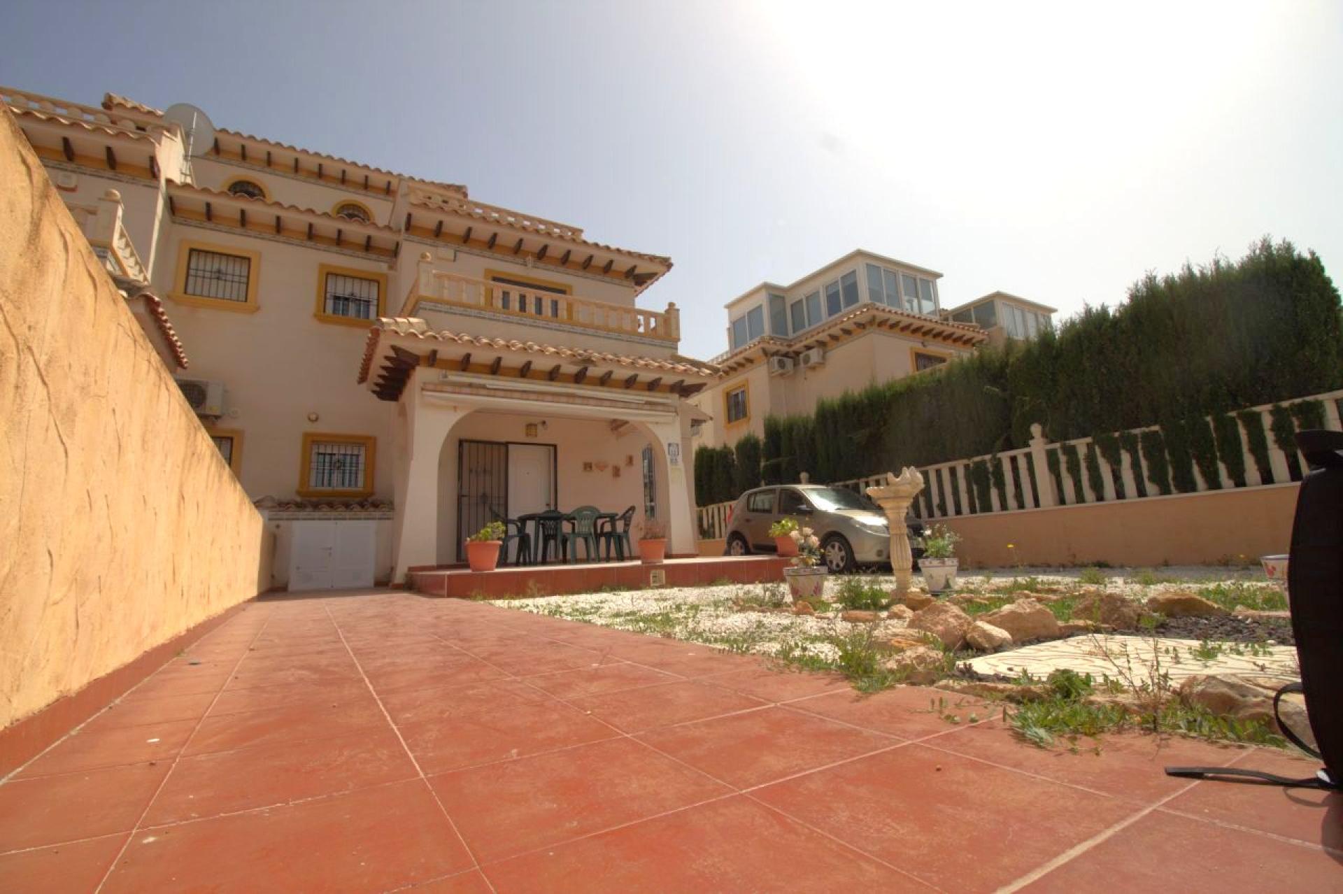 For sale - 2 Bedroom 2 Bathroom Town House in Lomas de Cabo Roig - Lomas de Cabo Roig - Alicante