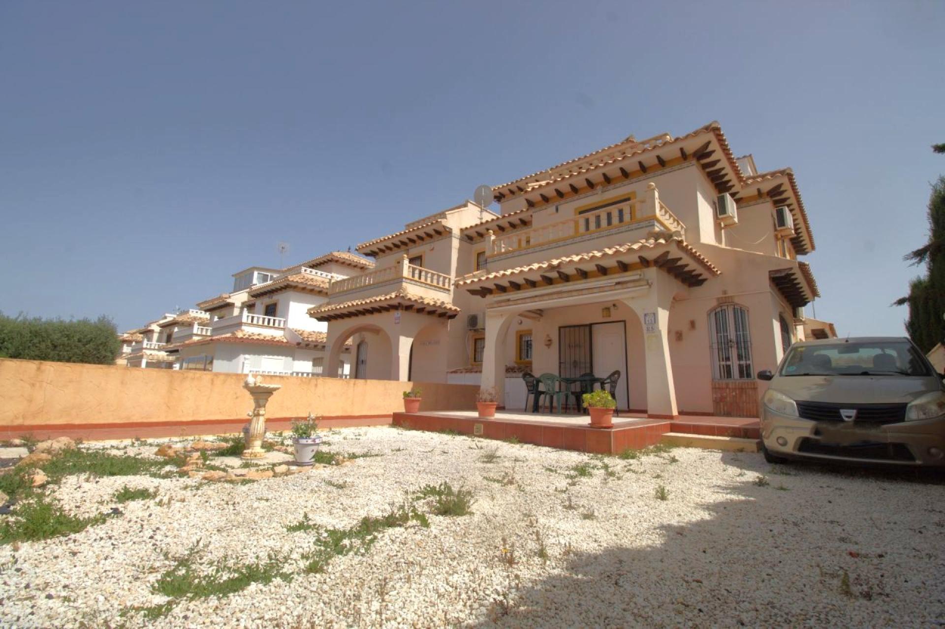 For sale - 2 Bedroom 2 Bathroom Town House in Lomas de Cabo Roig - Lomas de Cabo Roig - Alicante