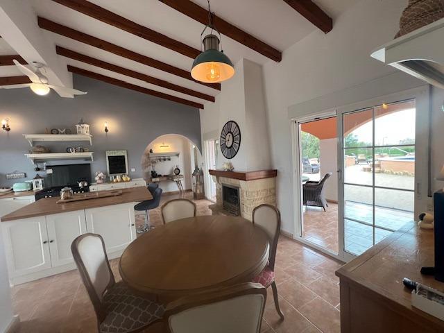 For sale - 3 Bedroom 2 Bathroom Finca in Dolores - Comunidad Valenciana  - Alicante