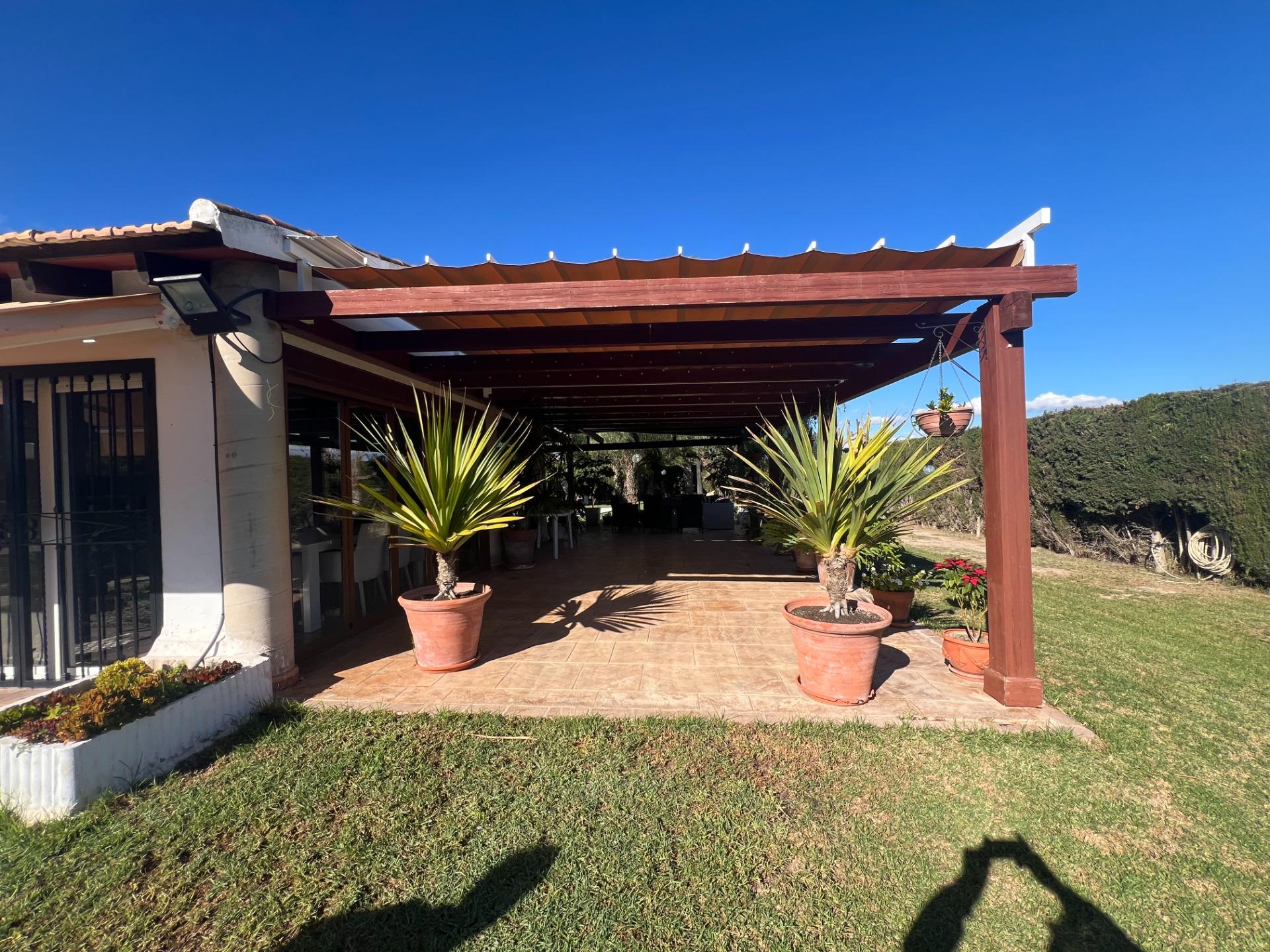 For sale - 4 Bedroom 3 Bathroom Finca in Dolores - Comunidad Valenciana  - Alicante