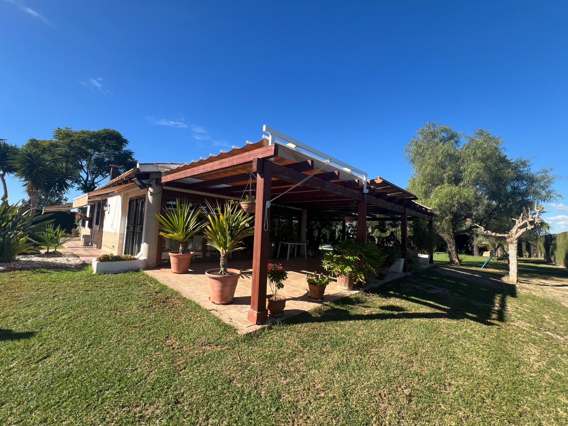 For sale - 4 Bedroom 3 Bathroom Finca in Dolores - Comunidad Valenciana  - Alicante