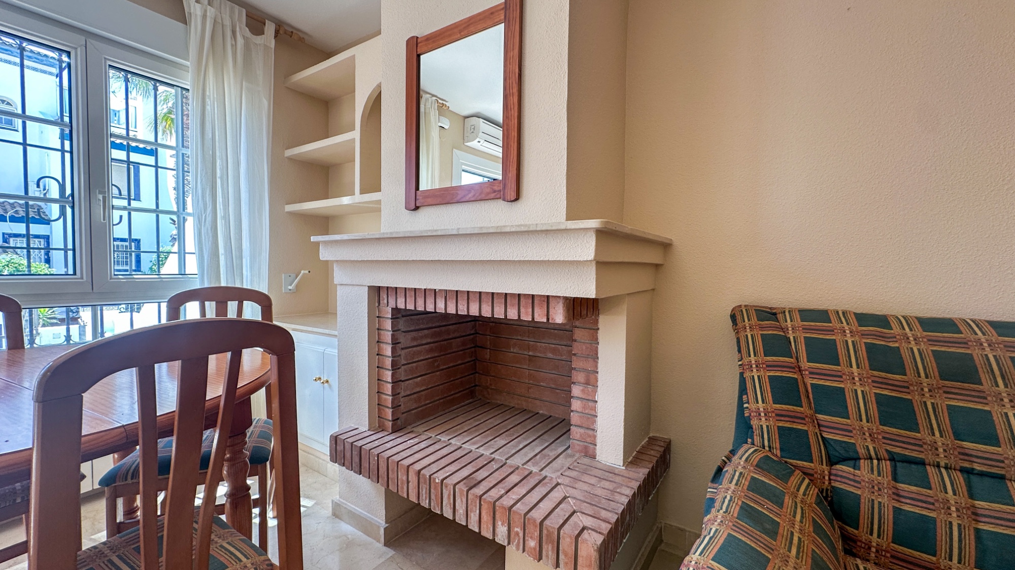 For sale - 2 Bedroom 1 Bathroom Town House in Orihuela Costa - Costa Blanca  - Alicante