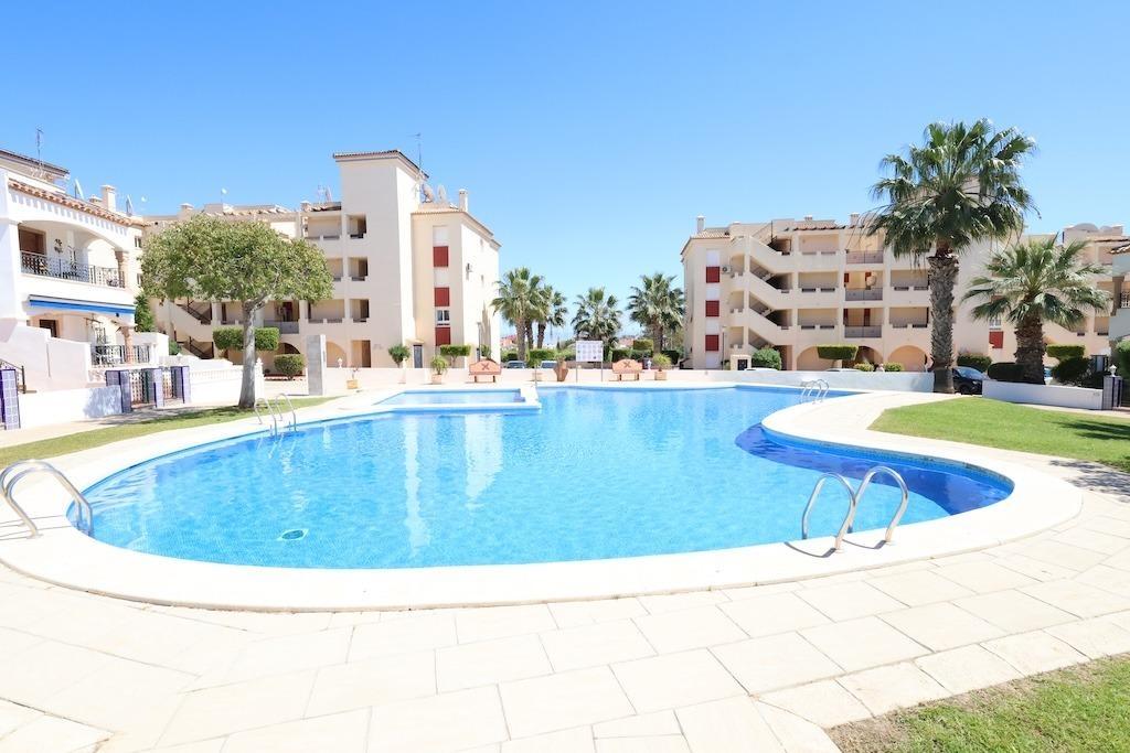 2 Bedroom 2 Bathroom Apartment in Orihuela Costa