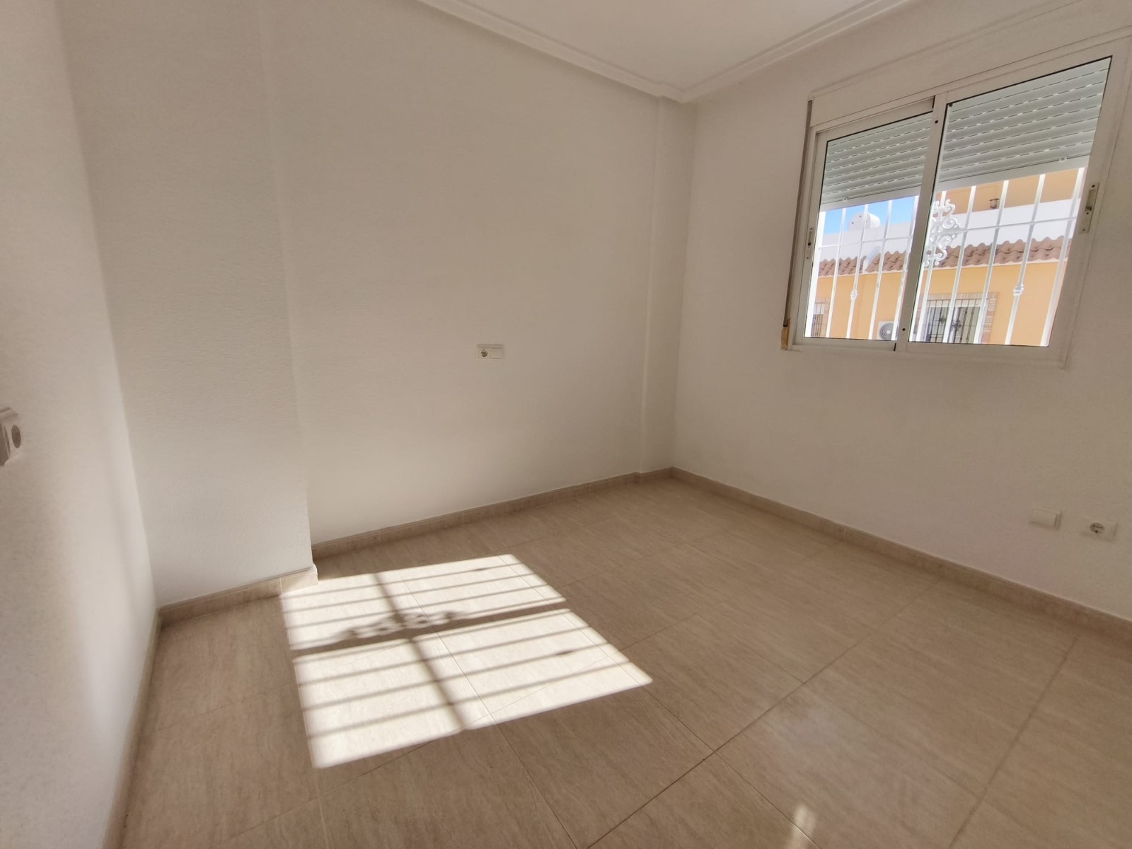 For sale - 3 Bedroom 2 Bathroom Quad House in Ciudad Quesada - Costa Blanca  - Alicante