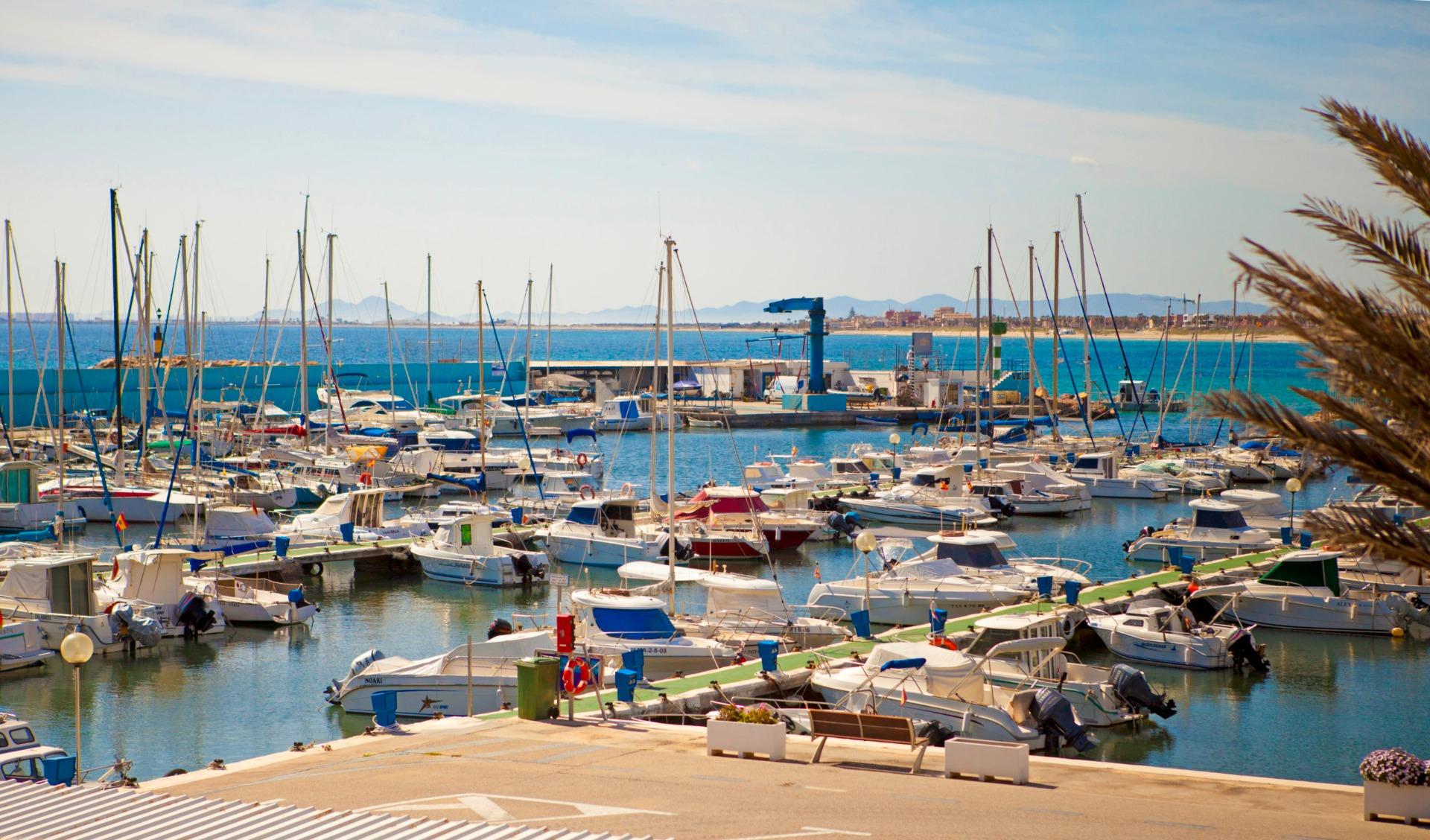 For sale - 3 Bedroom 2 Bathroom Apartment in Pilar de La Horadada - Torre de la Horadada  - Alicante