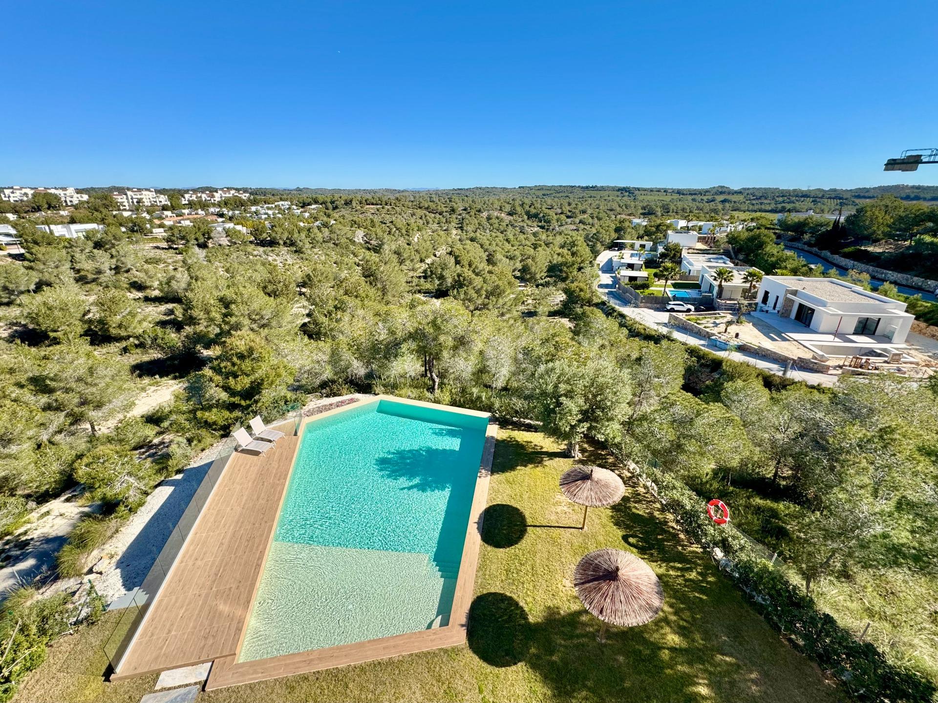 For sale - 2 Bedroom 2 Bathroom Apartment in Orihuela - Las Colinas Golf  - Alicante