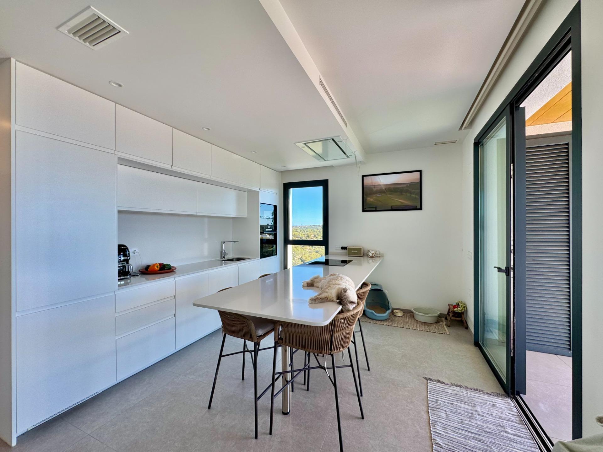 For sale - 2 Bedroom 2 Bathroom Apartment in Orihuela - Las Colinas Golf  - Alicante