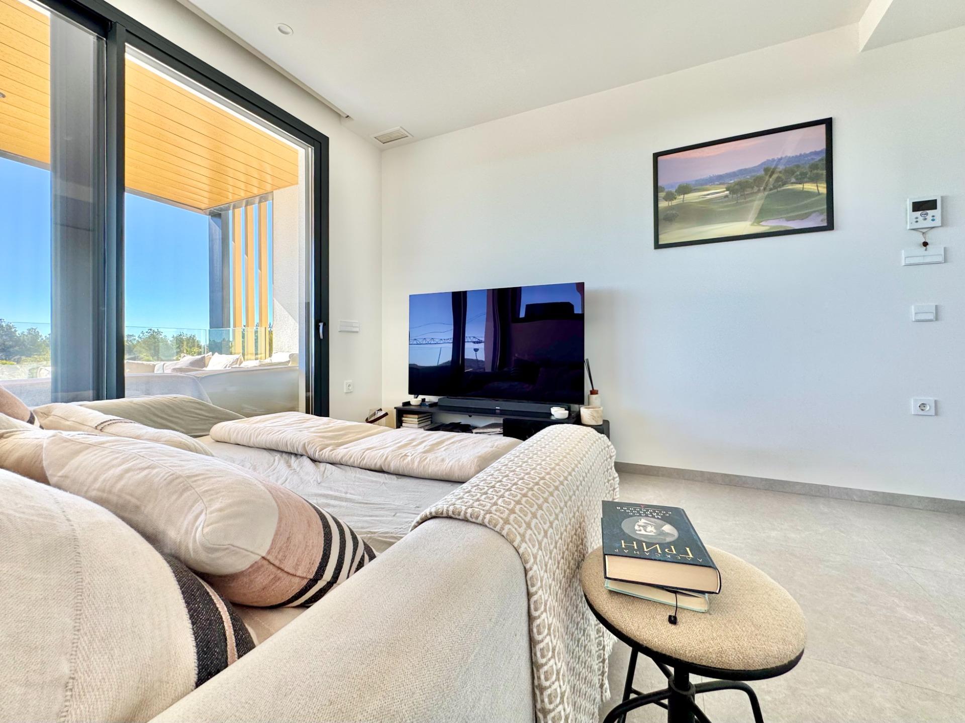 For sale - 2 Bedroom 2 Bathroom Apartment in Orihuela - Las Colinas Golf  - Alicante