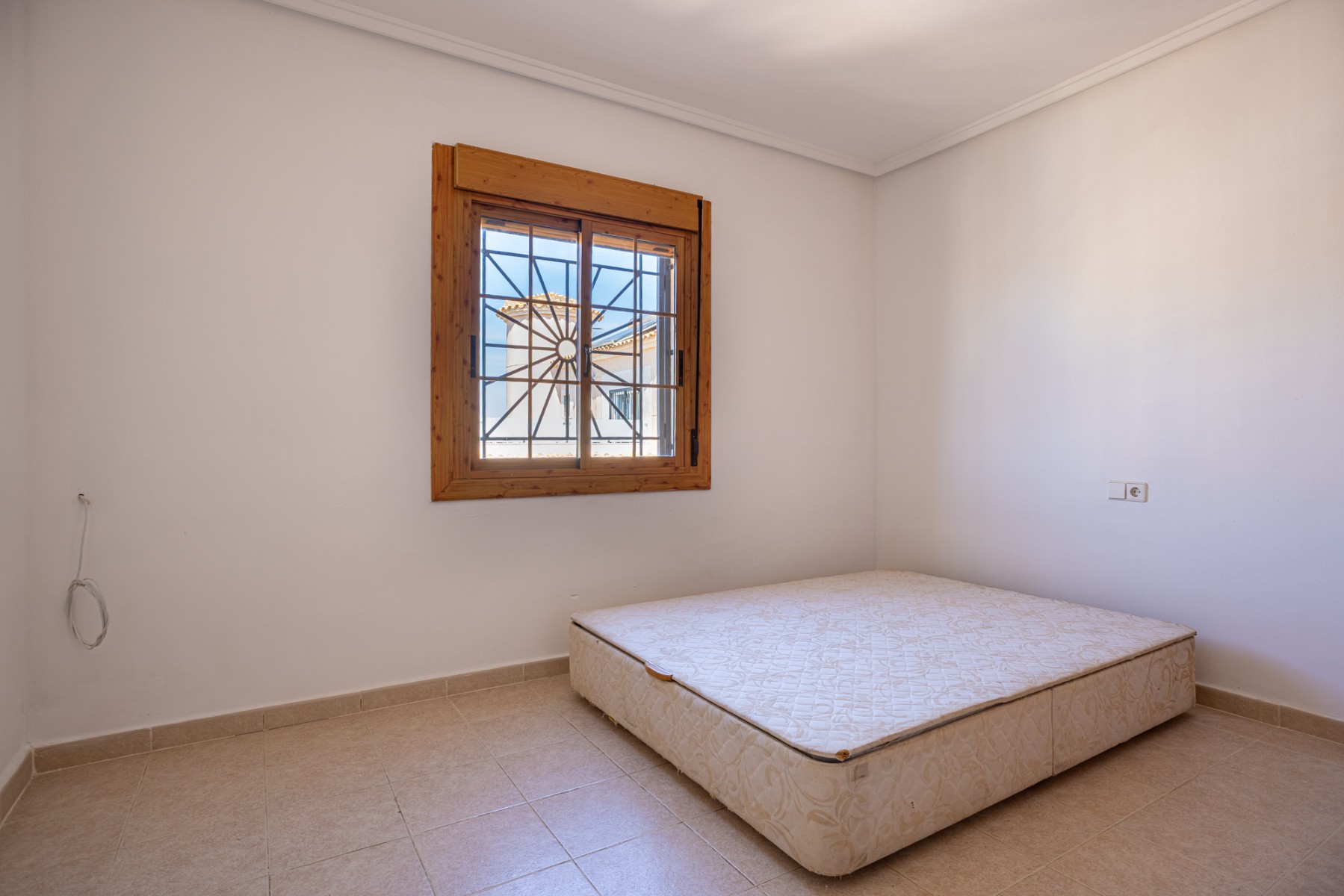 For sale - 5 Bedroom 3 Bathroom Villa in Benijofar - Costa Blanca  - Alicante