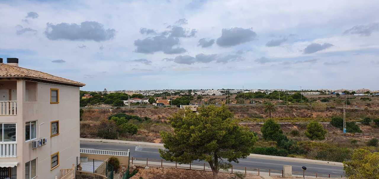 For sale - 2 Bedroom 1 Bathroom Apartment in Cabo Roig - Costa Blanca  - Alicante